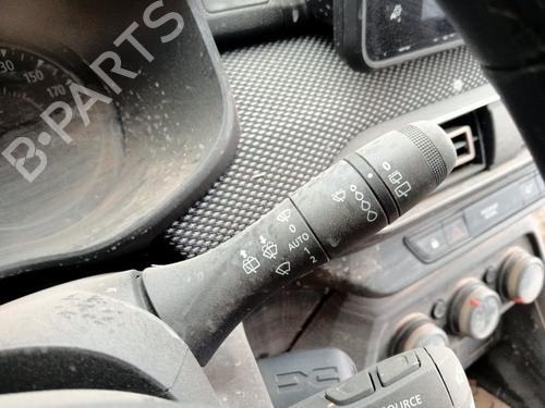 Engine control unit (ECU) DACIA SANDERO III  | BP22704735M57 