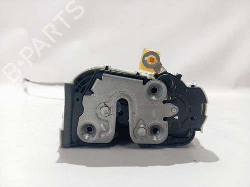 front-right-lock-mg-mg-zs-suv-azs1-2017-40219546 main image