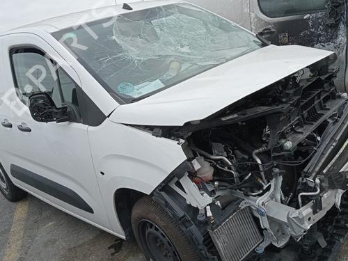 AC compressor PEUGEOT PARTNER Box Body/MPV (K9) | BP22704140M34