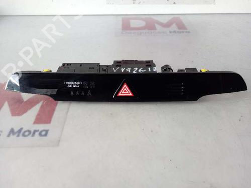 Used Warning switch HYUNDAI TUCSON (TL, TLE) [2015-2023]  12652001