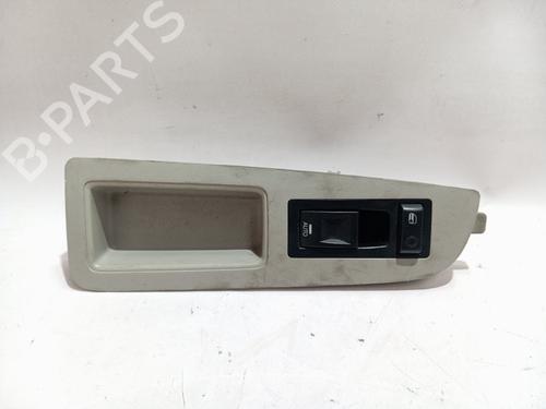 Used Right front window switch Right front window switch CHRYSLER 300C (LX, LE) 3.0 CRD (218 hp) 35979476 35979476
