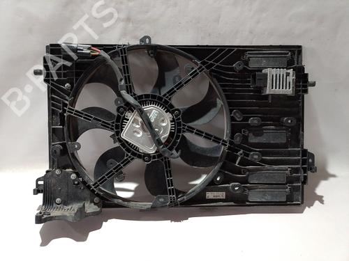 radiator-fan-renault-megane-iv-hatchback-b9amn_-2015-40506026 main image
