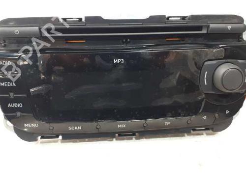 Used Radio SEAT IBIZA IV ST (6J8, 6P8) [2010-2016]  12659436