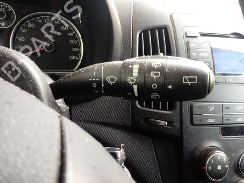 Used Steering column stalk HYUNDAI i30 (FD) [2007-2012]  21385784