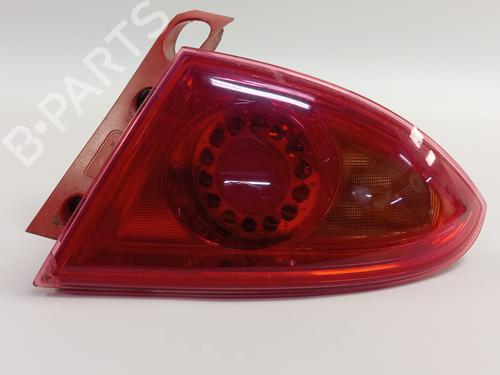 Feu arrière droit SEAT LEON (1P1) [2005-2013]  32349472