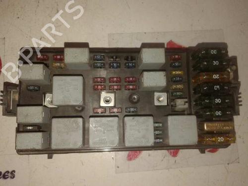 Used Fuse box DAEWOO NUBIRA (J100) 1.6 (103 hp) 12633334