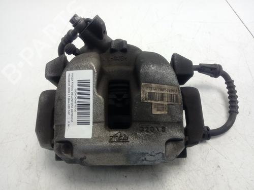 Used Right front brake caliper Right front brake caliper 16534050 16534050