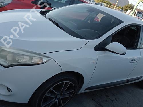 Headlight switch RENAULT MEGANE III Hatchback (BZ0/1_, B3_) 1.5 dCi | BP27262289I24 