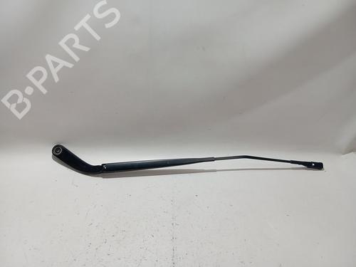 Used Front windshield wiper arm MERCEDES-BENZ VITO Tourer (W447) [2014-2025]  30566535