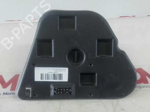 Used Lamp holder BMW 5 (E39) 520 d (136 hp) 16546521