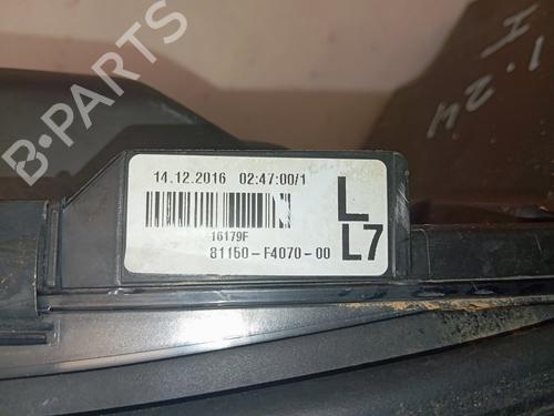 left-headlight-toyota-c-hr-_x1_-2016-23528189 main image