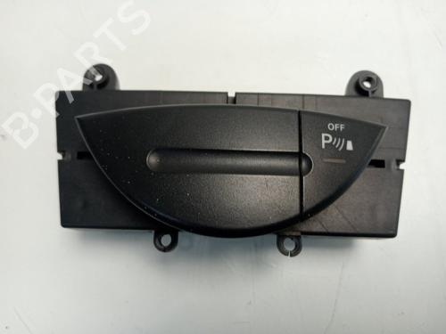 Used Switch MERCEDES-BENZ CLS (C219) [2004-2011]  17960291