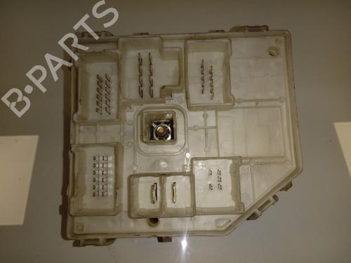Fuse box TOYOTA RAV 4 II (_A2_)  | BP16451662E1 
