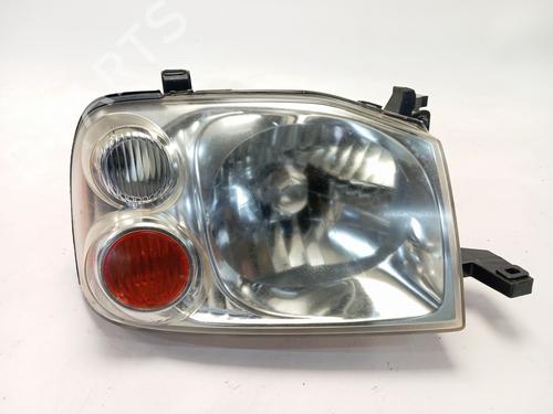 Used Right headlight NISSAN PICK UP (D22) [1997-2026]  32059456