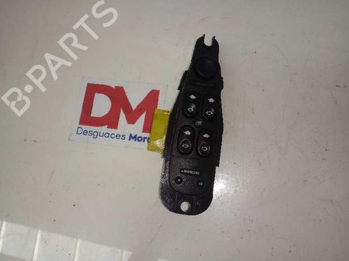 Used Left front window switch JAGUAR S-TYPE II (X200) 2.7 D (207 hp) 17905326