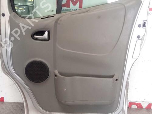 Right front door OPEL VIVARO A Bus (X83) 2.0 CDTI (F7, J7, A07) | BP29409864C3 