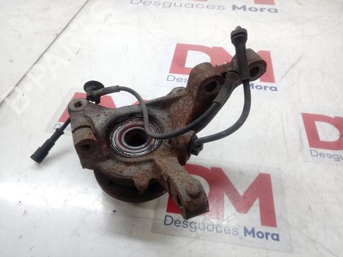 Fusée avant droite RENAULT MEGANE I Classic (LA0/1_) [1996-2008]  12834302