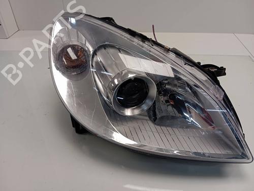 Used Right headlight MERCEDES-BENZ B-CLASS Sports Tourer (W245) [2005-2011]  22748199