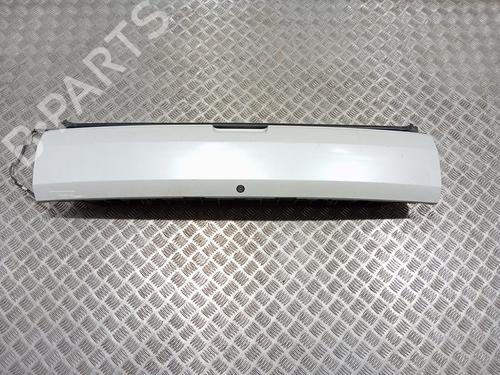Used Tailgate PEUGEOT 3008 II SUV (MC_, MR_, MJ_, M4_) [2016-2025]  26643385