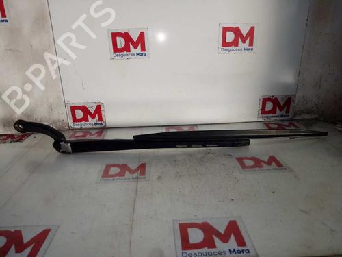 Used Front windshield wiper arm AUDI A4 B6 (8E2) [2000-2005]  30370825