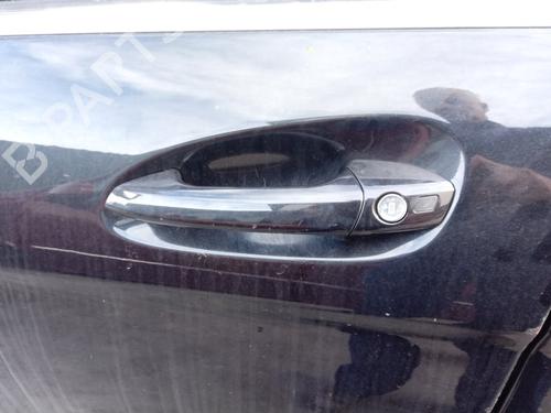 Used Front left exterior door handle MERCEDES-BENZ C-CLASS (W204) [2007-2015]  12842178