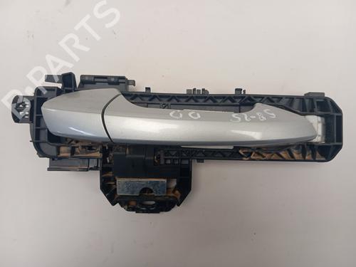 Used Front right exterior door handle MERCEDES-BENZ A-CLASS (W176) A 180 (176.042) (122 hp) 24109529