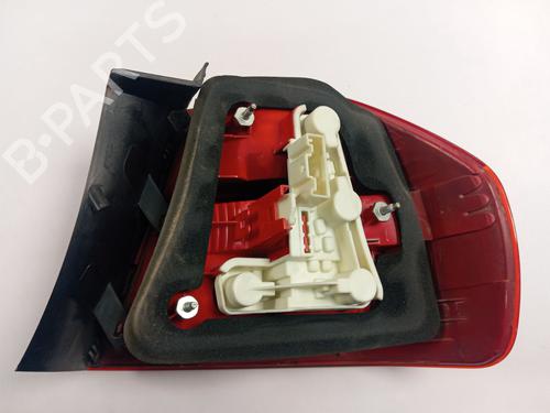 Left taillight BMW 3 (E90) 320 d | BP36564269C34 - Image 2