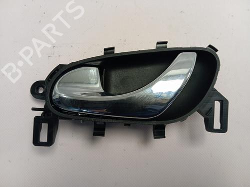 Venstre bagtil invendig håndtag NISSAN QASHQAI II (J11, J11_) 1.6 dCi ALL MODE 4x4-i (130 hp) 30571393