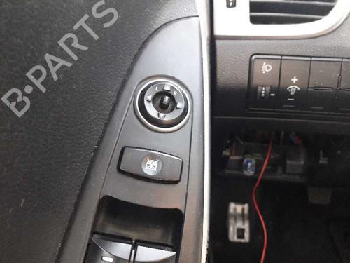 Used Mirror switch HYUNDAI i30 (GD) [2011-2025]  17748083