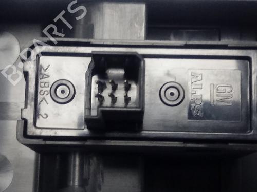 Right front window switch OPEL ASTRA H (A04) | BP30372848I26