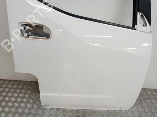 Right front door NISSAN NV200 / EVALIA Bus  | BP19063129C3 