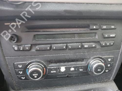 Used Radio BMW X1 (E84) sDrive 20 d (177 hp) 13810255