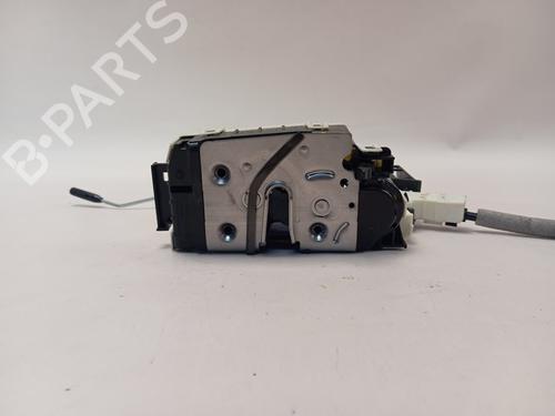 Rear right lock MERCEDES-BENZ GLA-CLASS (X156) GLA 180 (156.942) | BP22564803C99 