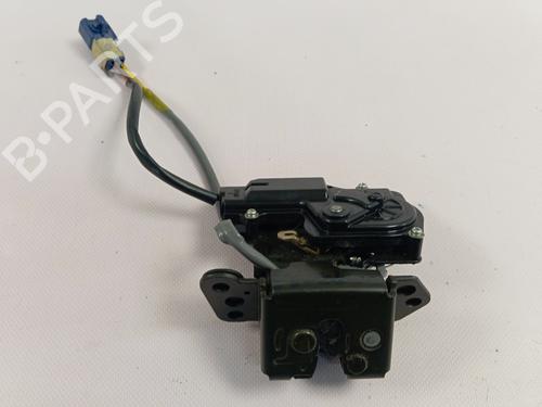 Used Tailgate lock Tailgate lock TOYOTA COROLLA Verso (ZER_, ZZE12_, R1_) 2.0 D-4D (CUR10_, CUR10R) (116 hp) 32747712 32747712