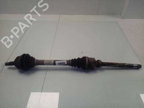 Used Right front driveshaft PEUGEOT 207 (WA_, WC_) [2006-2015]  13017681
