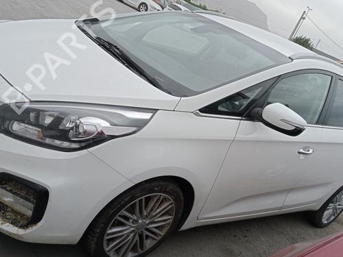 Third brake light KIA CARENS IV 1.7 CRDi | BP17018145L11