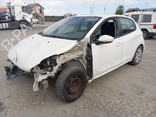 Engine PEUGEOT 208 I (CA_, CC_) 1.2 VTI 82 | BP32468504M1