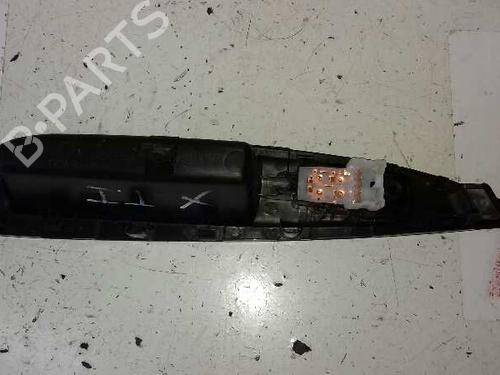 Used Left rear window switch NISSAN QASHQAI II (J11, J11_) [2013-2025]  12834256