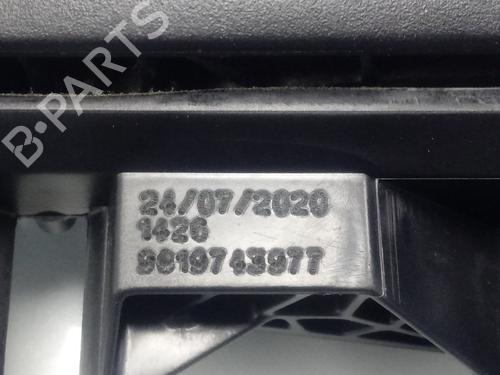 Front left interior door handle PEUGEOT RIFTER | BP16837998I13
