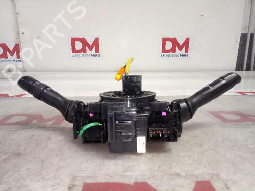 Headlight switch TOYOTA YARIS (_P13_) 1.5 Hybrid (NHP130_, NHP130) | BP16829020I24 