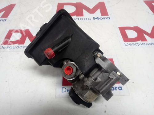 Used Steering pump BMW 3 (E36) 318 is (140 hp) 17006556