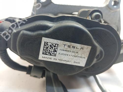 Left rear brake caliper TESLA MODEL 3 (5YJ3)  | BP29548383M107 