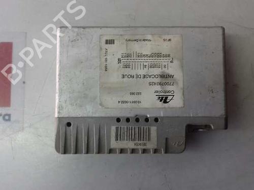 Used Control unit RENAULT 21 (B48_) 1.7 (B48F) (73 hp) 12647936