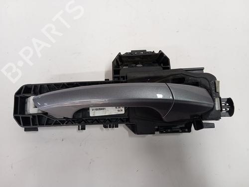 Used Front right exterior door handle MERCEDES-BENZ GLA-CLASS (X156) [2013-2022]  21192433