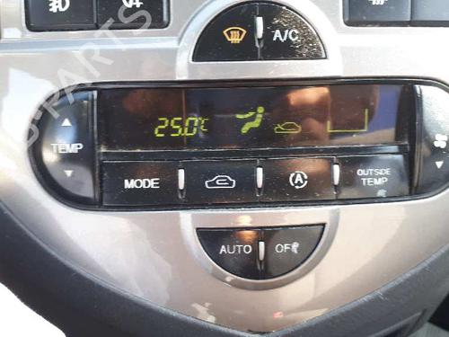 Airco bedieningspaneel KIA CARENS II MPV (FJ) 2.0 CRDi (113 hp) 16705423