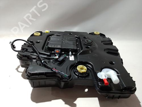 Used AdBlue tank AdBlue tank CITROËN C5 AIRCROSS (A_) 1.5 BlueHDi 130 (ACYHZJ, ACYHZR) (131 hp) 40104845 40104845