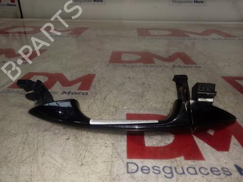 Front right exterior door handle MERCEDES-BENZ C-CLASS (W204) C 200 CDI (204.001) | BP12841180C129