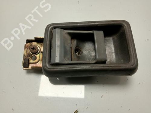 Højre fortil invendig håndtag NISSAN TRADE Van [1993-1998]  30372746