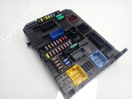Fuse box CITROËN C4 III (BA_, BB_, BC_)  | BP16886472E1 