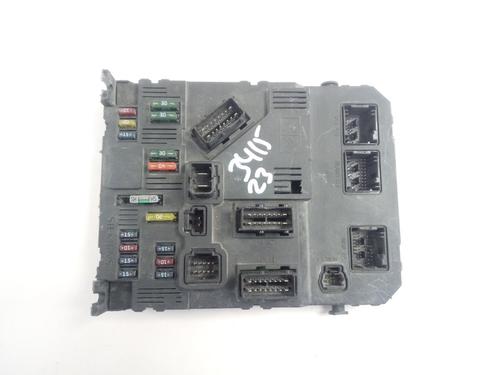 Used Fuse box PEUGEOT 206 Saloon 1.4 (75 hp) 18842242